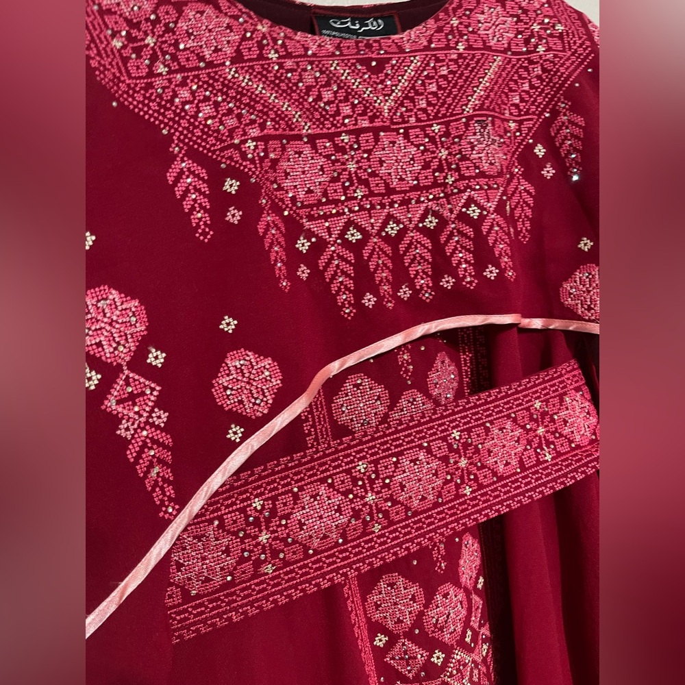 Tatreez Thobe Dress View 2